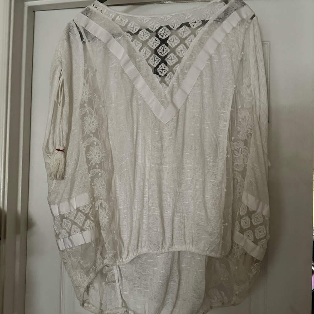 Free People New Romantics Boho Lace Top size L only worn once